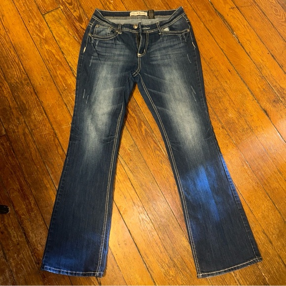 LOVE NATION Denim Blue Jeans Size 10 Bling Pocket Bootcut Mid-Rise Embroidered - Picture 2 of 8